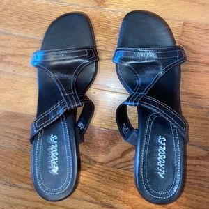 Aerosoles T time brown heel